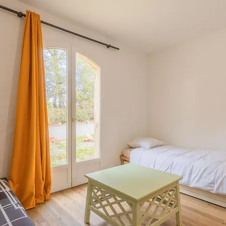 Studio Dans Le Golf De Valescure Апартаменты